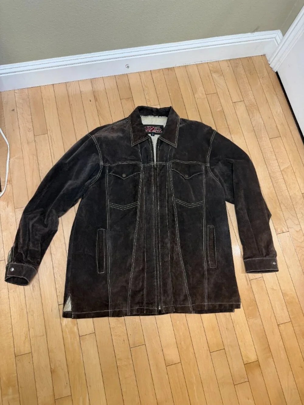 26 Red vintage brown suede motorcycle jacket with contrast stitching Size XL